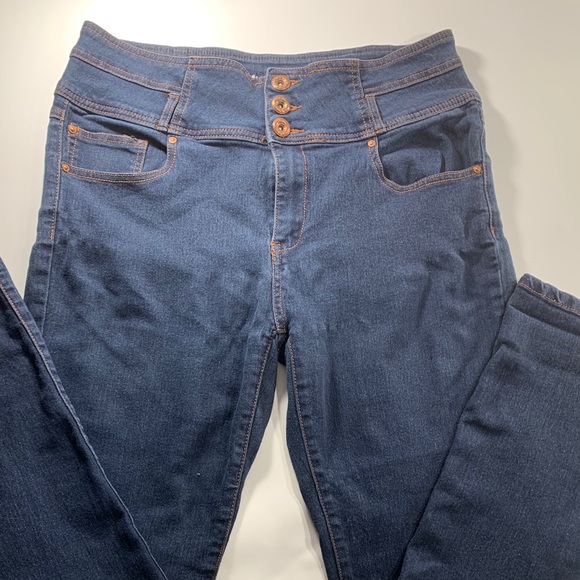 🌸2 for $15🌸 I&M Premium Denim | 1XL High Rise Denim Jeans - Picture 4 of 16
